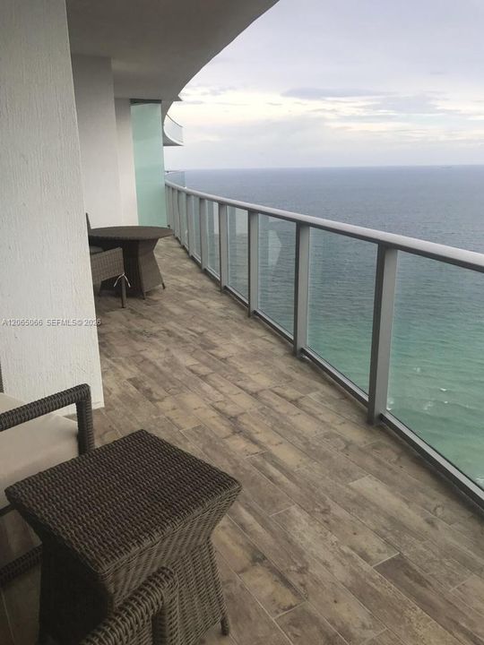En Venta: $980,000 (2 camas, 2 baños, 0 Pies cuadrados)