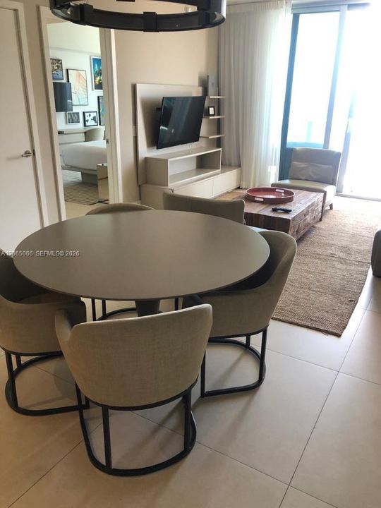 En Venta: $980,000 (2 camas, 2 baños, 0 Pies cuadrados)