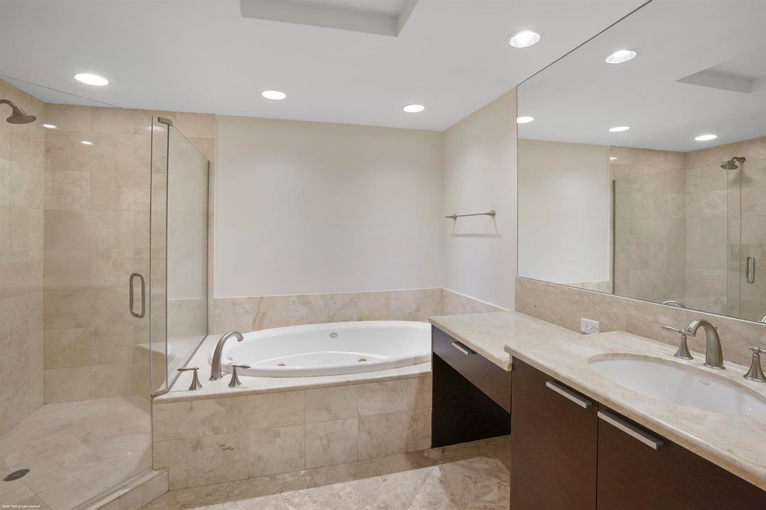 3800 N Ocean Dr Apt 1450 020
