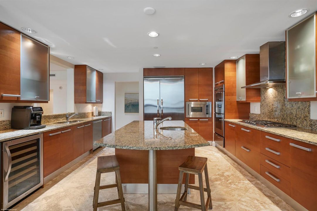 3800 N Ocean Dr Apt 1450 009