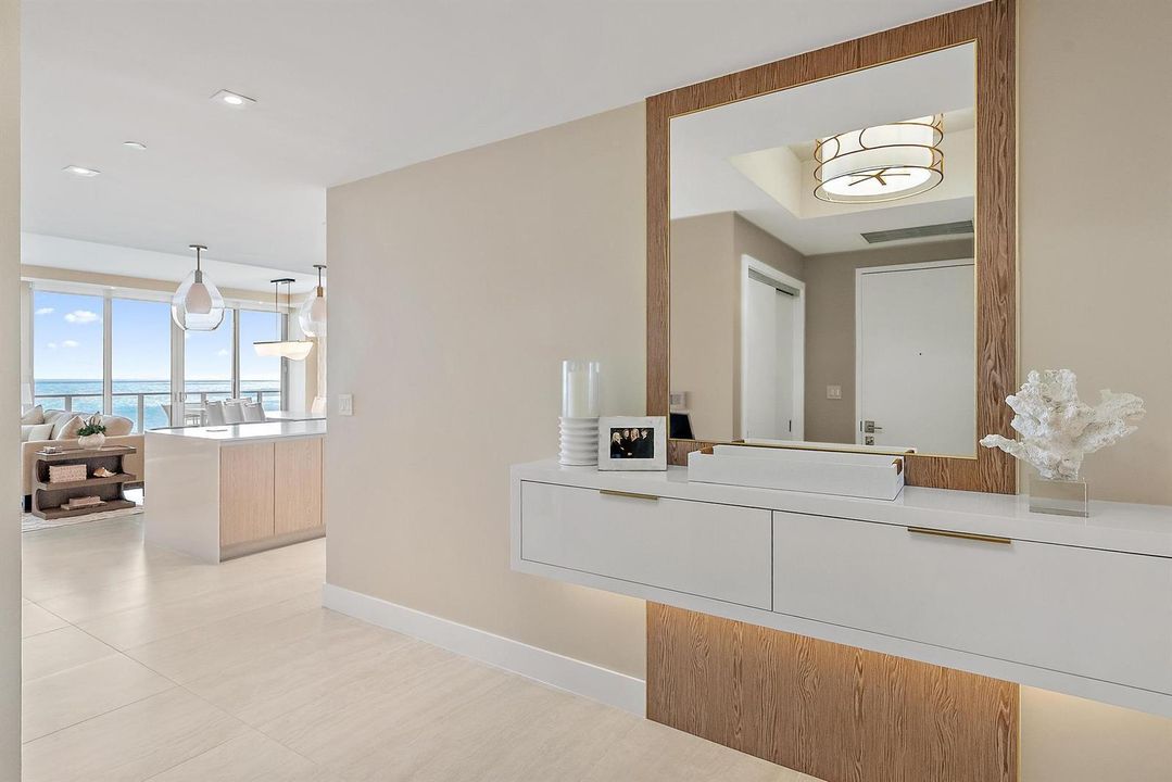 3100 N Ocean Dr p 1105-2