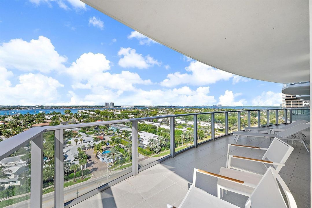 3100 N Ocean Dr p 1105-30