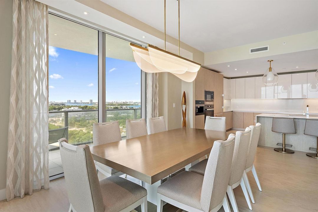 3100 N Ocean Dr p 1105-13