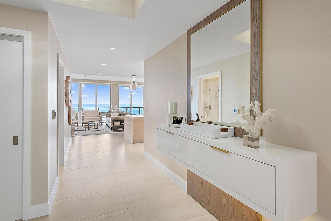 3100 N Ocean Dr p 1105-1