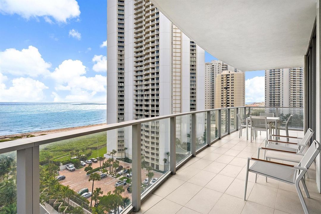 3100 N Ocean Dr p 1105-14