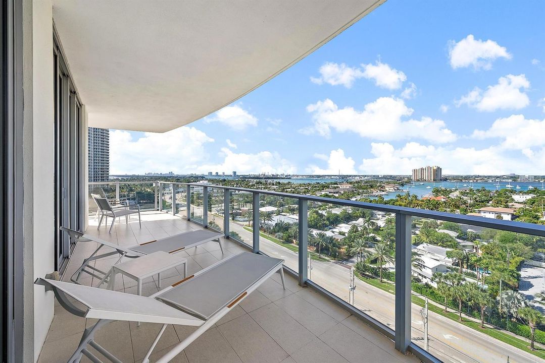 3100 N Ocean Dr p 1105-29
