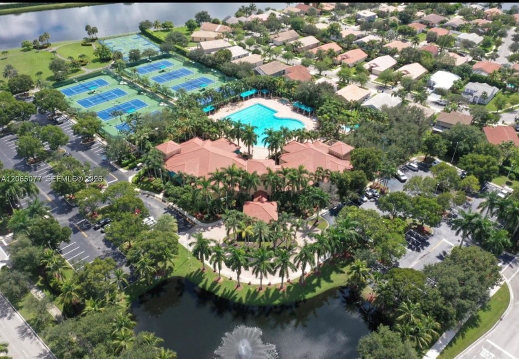 For Sale: $845,000 (5 beds, 3 baths, 2102 Square Feet)