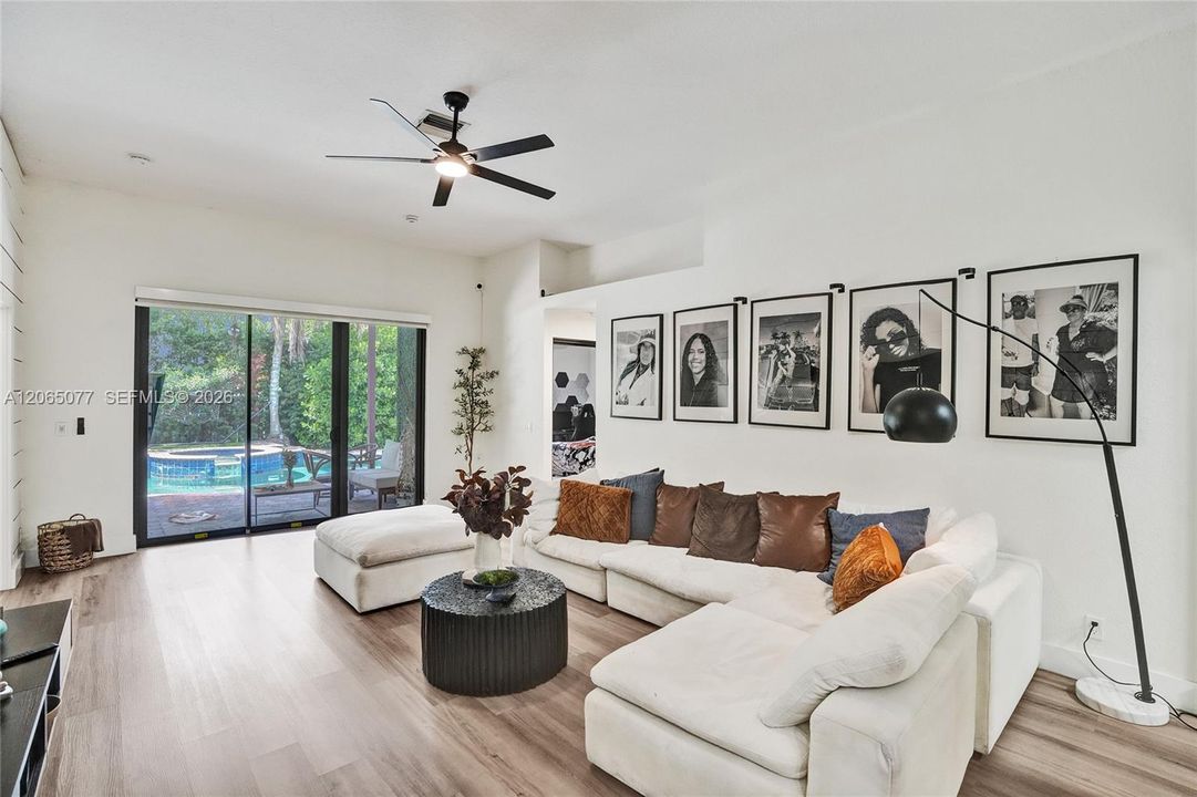 For Sale: $845,000 (5 beds, 3 baths, 2102 Square Feet)