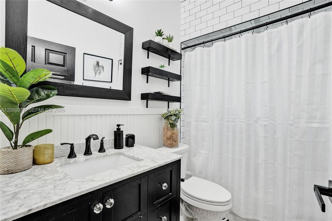 For Sale: $845,000 (5 beds, 3 baths, 2102 Square Feet)