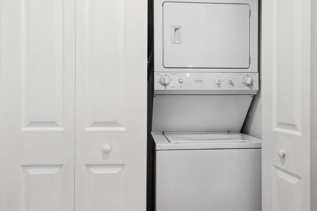 12-Washer_Dryer