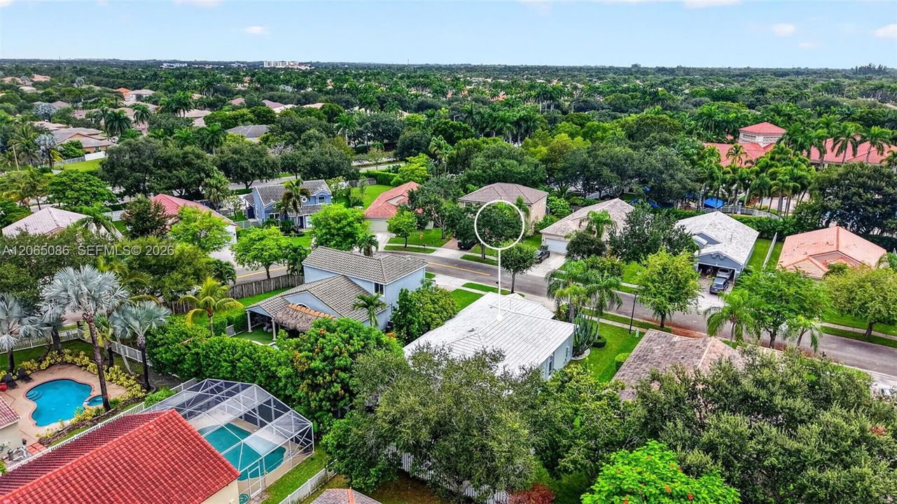 For Sale: $675,000 (3 beds, 2 baths, 1889 Square Feet)