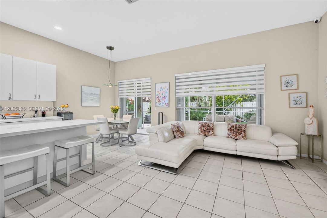 For Sale: $675,000 (3 beds, 2 baths, 1889 Square Feet)