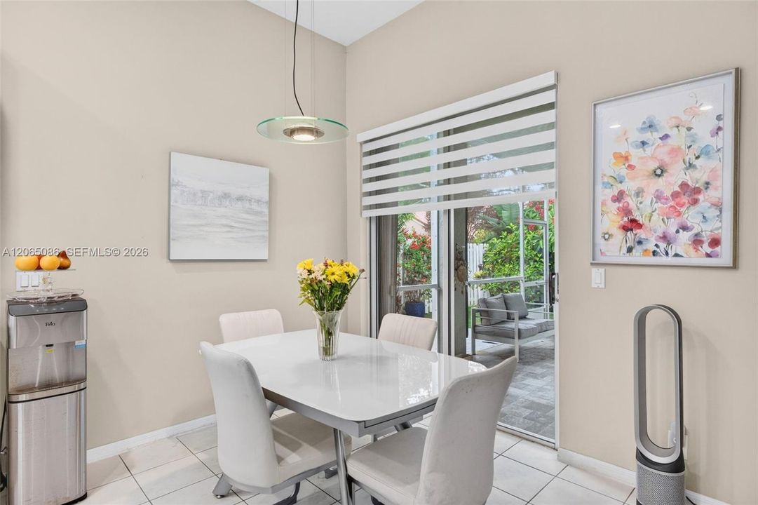 For Sale: $675,000 (3 beds, 2 baths, 1889 Square Feet)