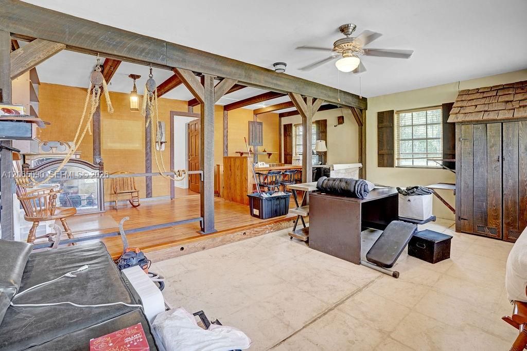 For Sale: $649,900 (3 beds, 3 baths, 3095 Square Feet)