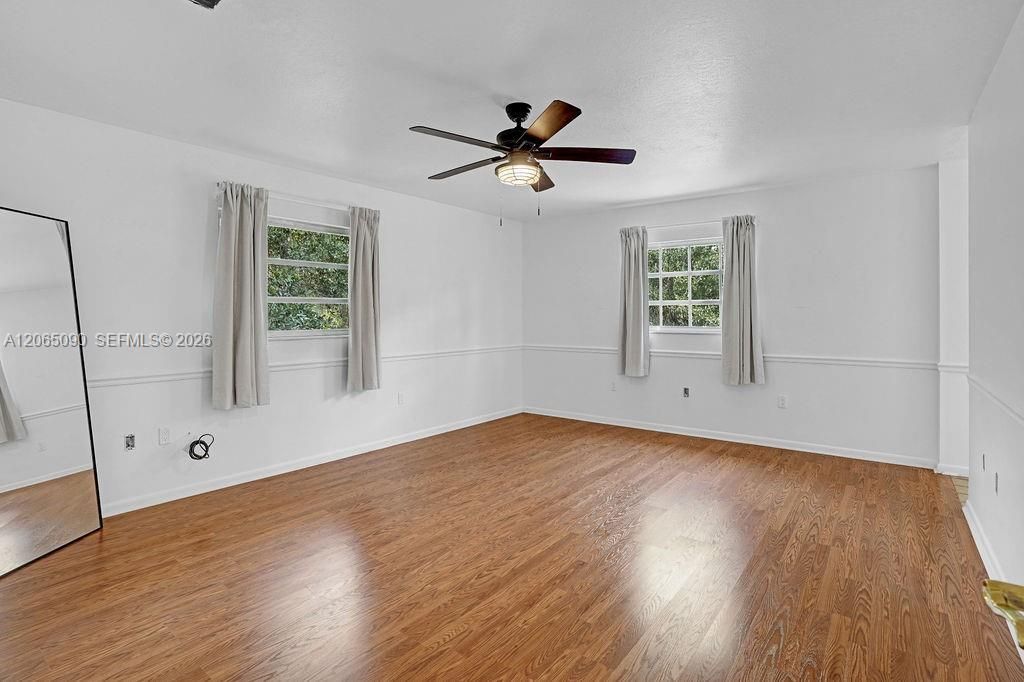 For Sale: $649,900 (3 beds, 3 baths, 3095 Square Feet)