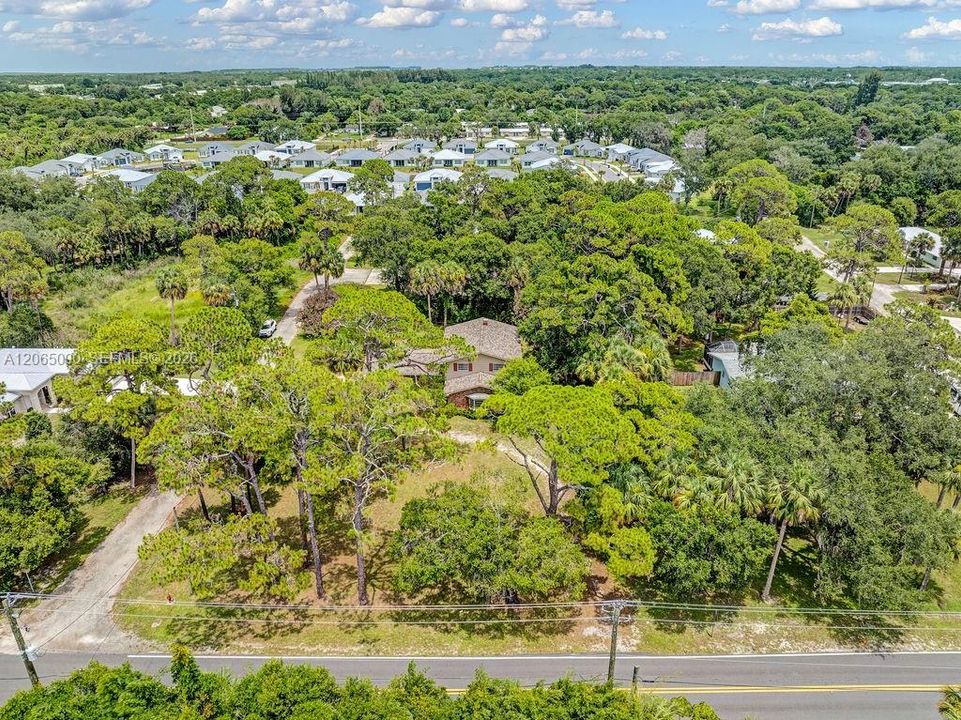 For Sale: $649,900 (3 beds, 3 baths, 3095 Square Feet)