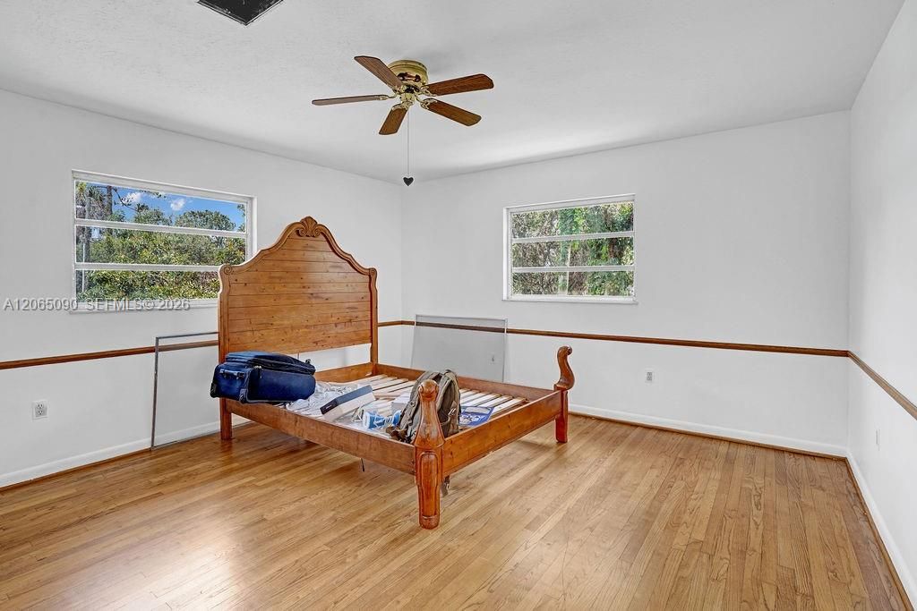For Sale: $649,900 (3 beds, 3 baths, 3095 Square Feet)
