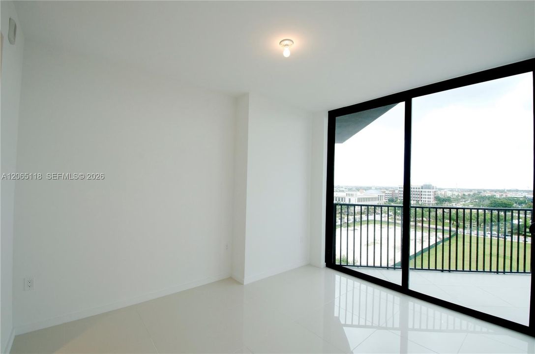 For Rent: $3,400 (2 beds, 2 baths, 1162 Square Feet)