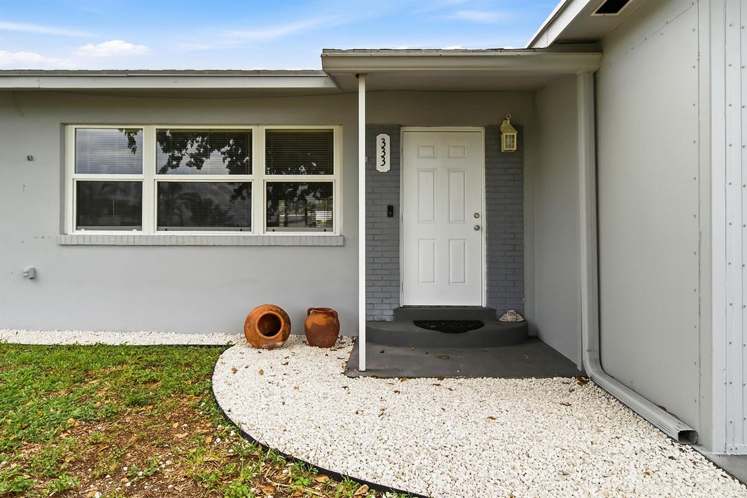 333-ELIZABETH-RD-33461-021