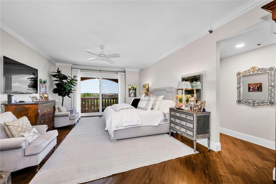 For Sale: $1,995,000 (3 beds, 3 baths, 3140 Square Feet)