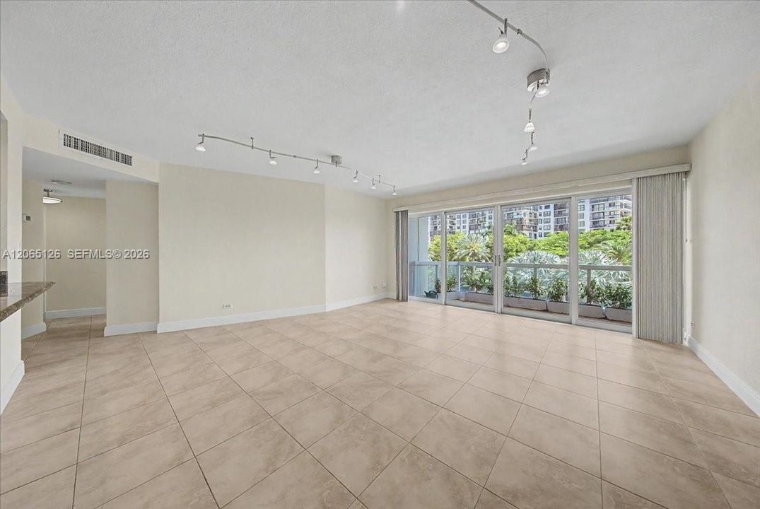 На продажу: $465,000 (1 спален, 1 ванн, 1001 Квадратных фут)