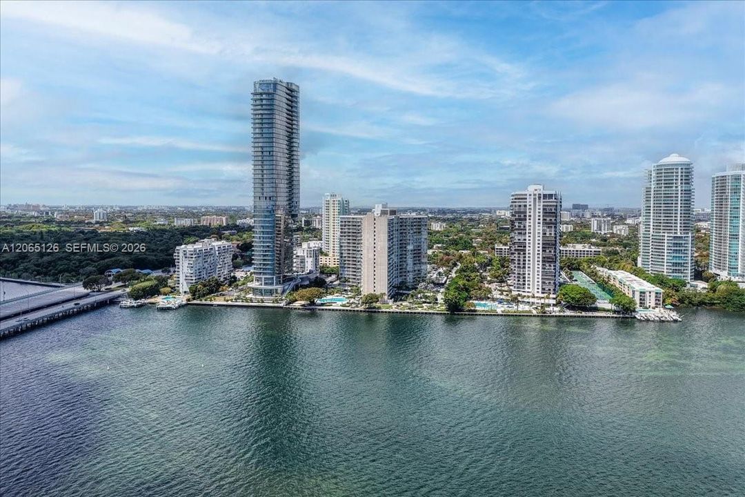 На продажу: $465,000 (1 спален, 1 ванн, 1001 Квадратных фут)