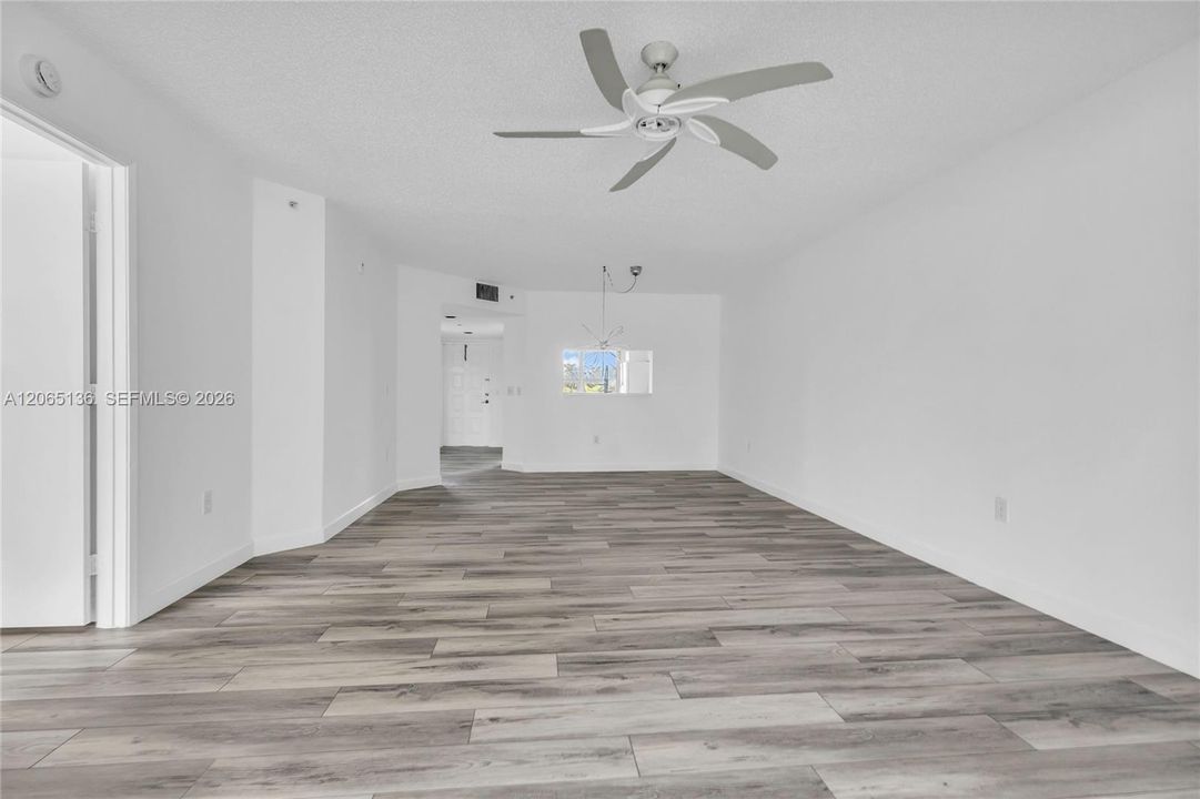 En Venta: $190,000 (2 camas, 2 baños, 1207 Pies cuadrados)