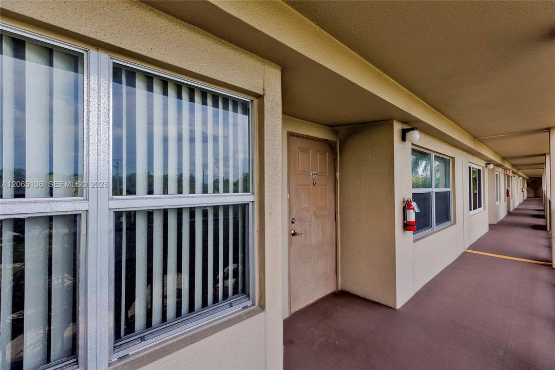 En Venta: $190,000 (2 camas, 2 baños, 1207 Pies cuadrados)
