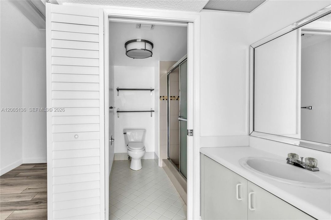 En Venta: $190,000 (2 camas, 2 baños, 1207 Pies cuadrados)
