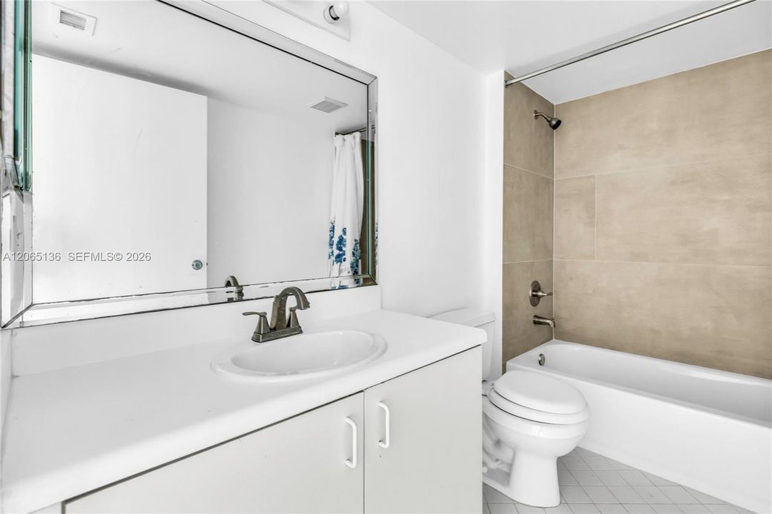 En Venta: $190,000 (2 camas, 2 baños, 1207 Pies cuadrados)