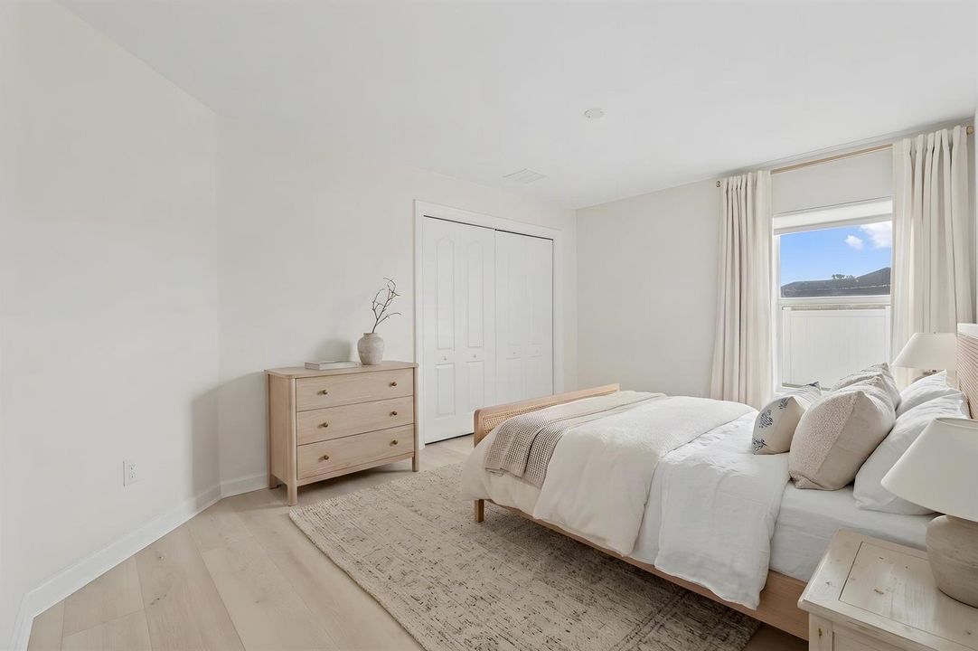 Guest 2 virtual staging