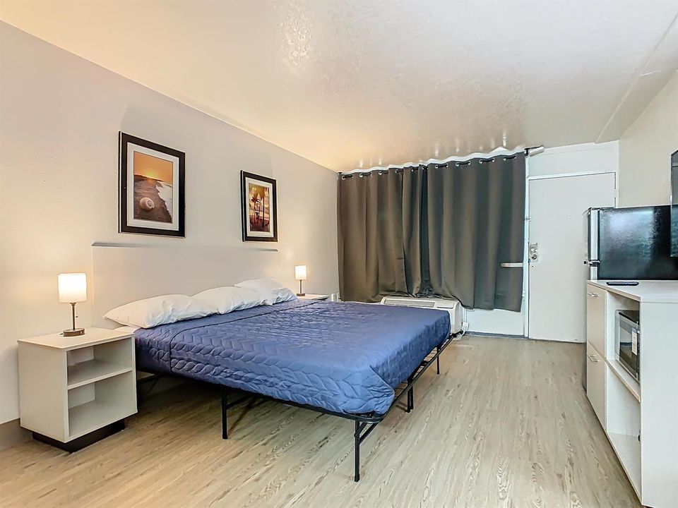 King Room - Stayable Davenport-8