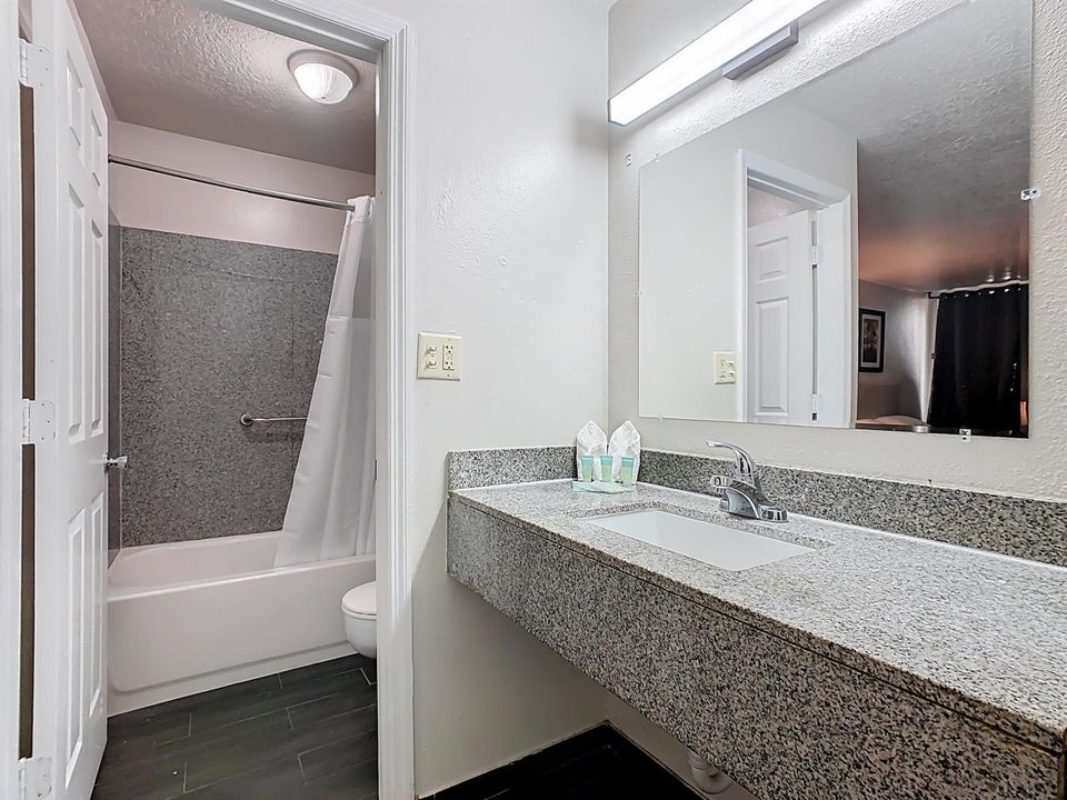 Double Room - Stayable Davenport-15