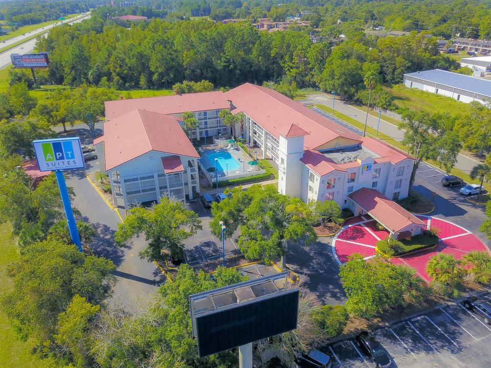 812 Dunn Avenue-41
