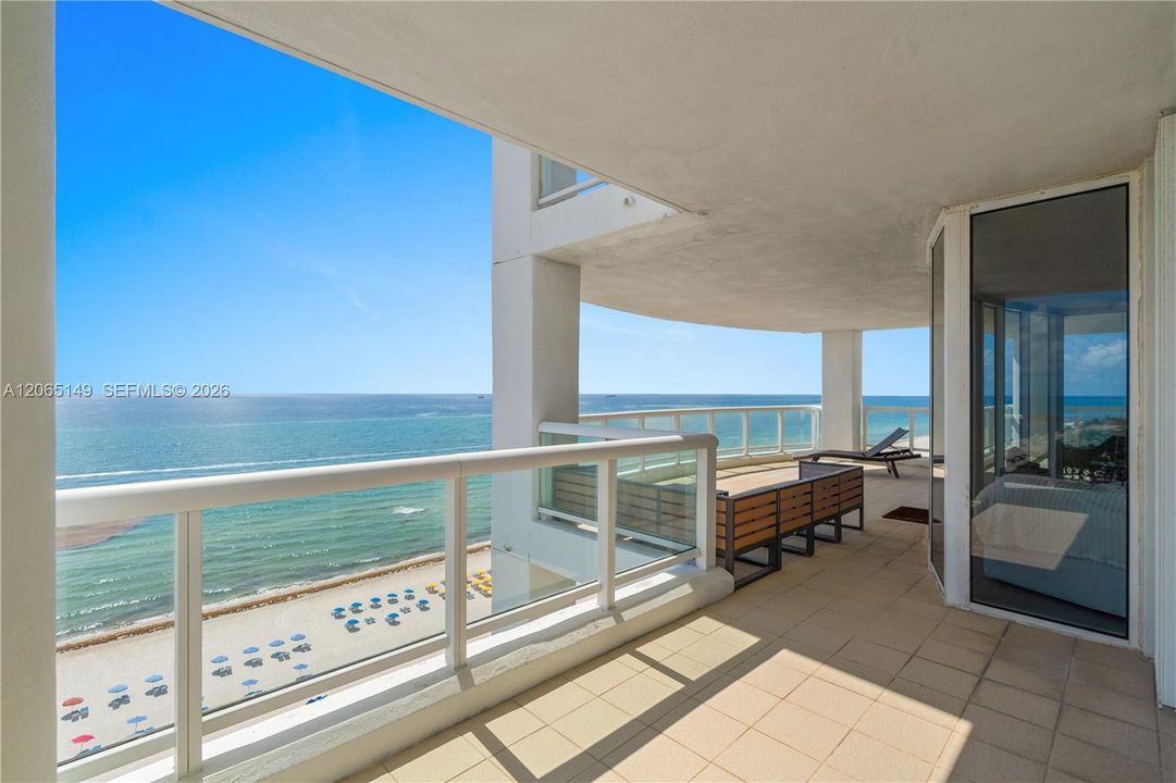 For Sale: $4,449,000 (3 beds, 3 baths, 1980 Square Feet)