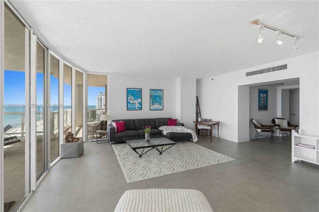 For Sale: $4,449,000 (3 beds, 3 baths, 1980 Square Feet)