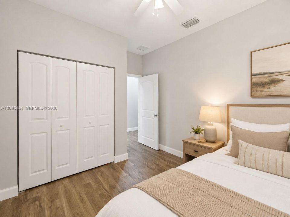 For Sale: $545,000 (3 beds, 2 baths, 1384 Square Feet)