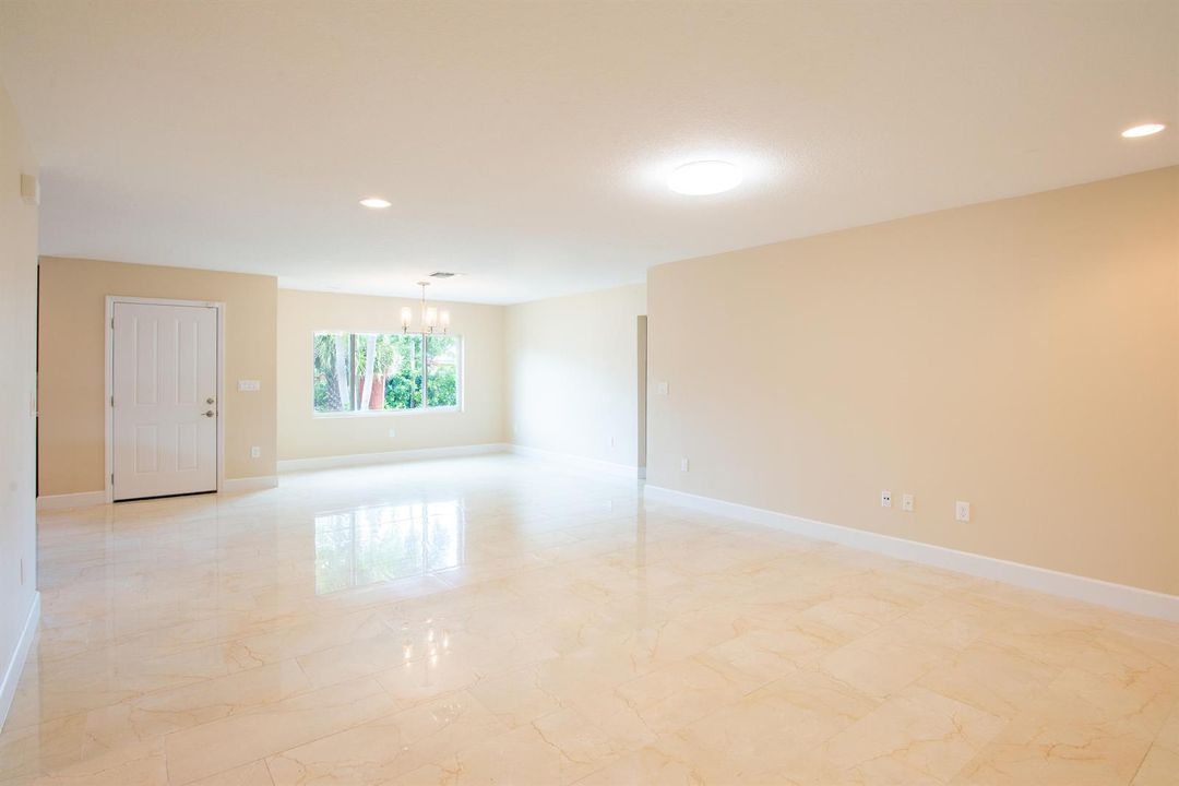 Clark-364 Orange Way-012