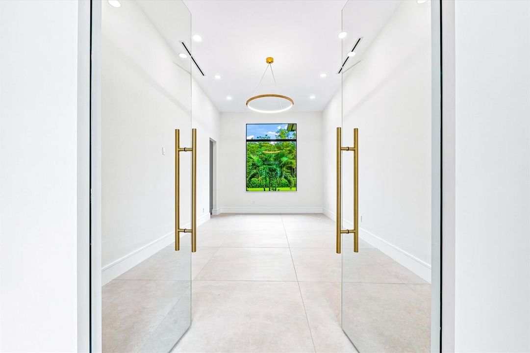 Flex Room