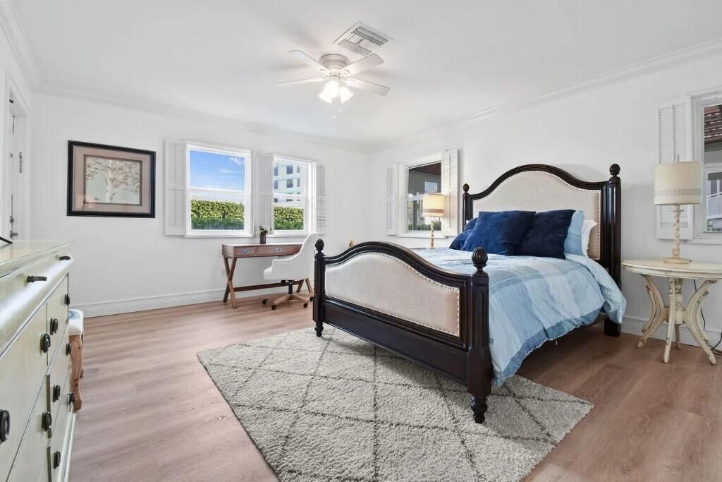Queen Bedroom & Desk