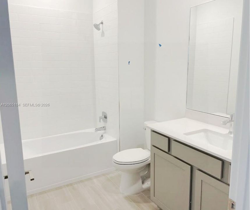 В аренду: $3,500 (3 спален, 2 ванн, 1749 Квадратных фут)