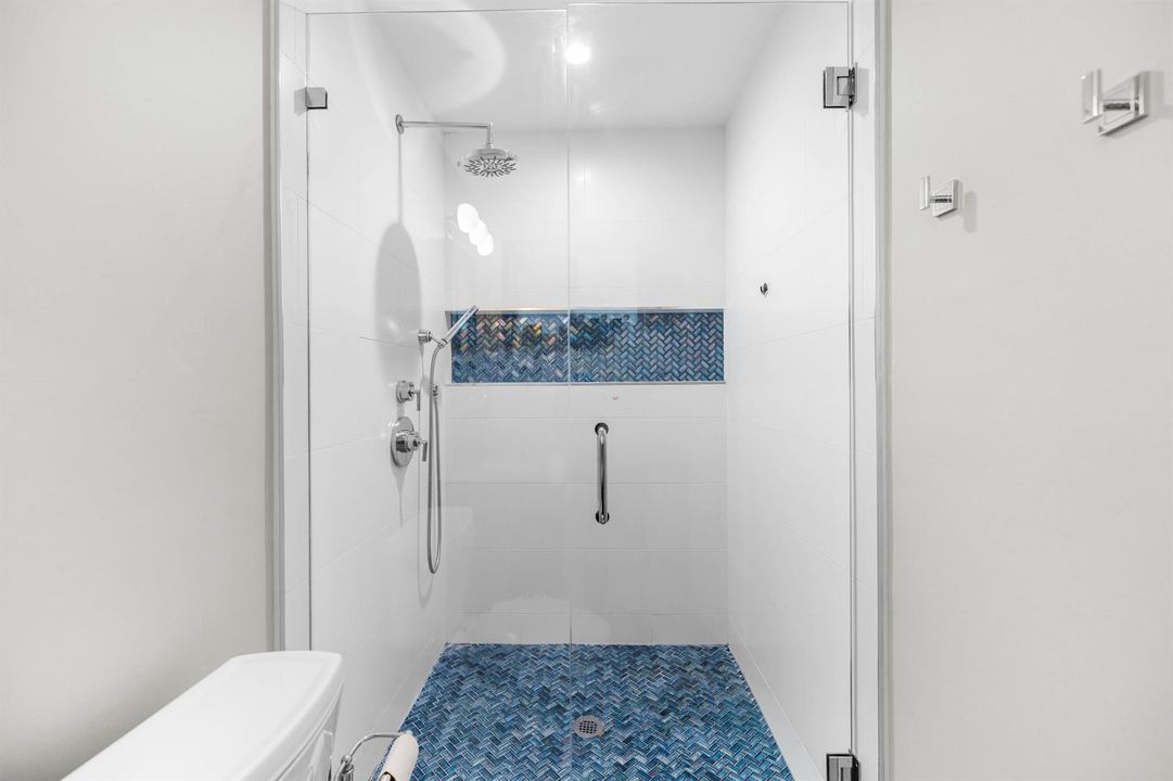 1310 ne 46th st Oakland - Compressedby P