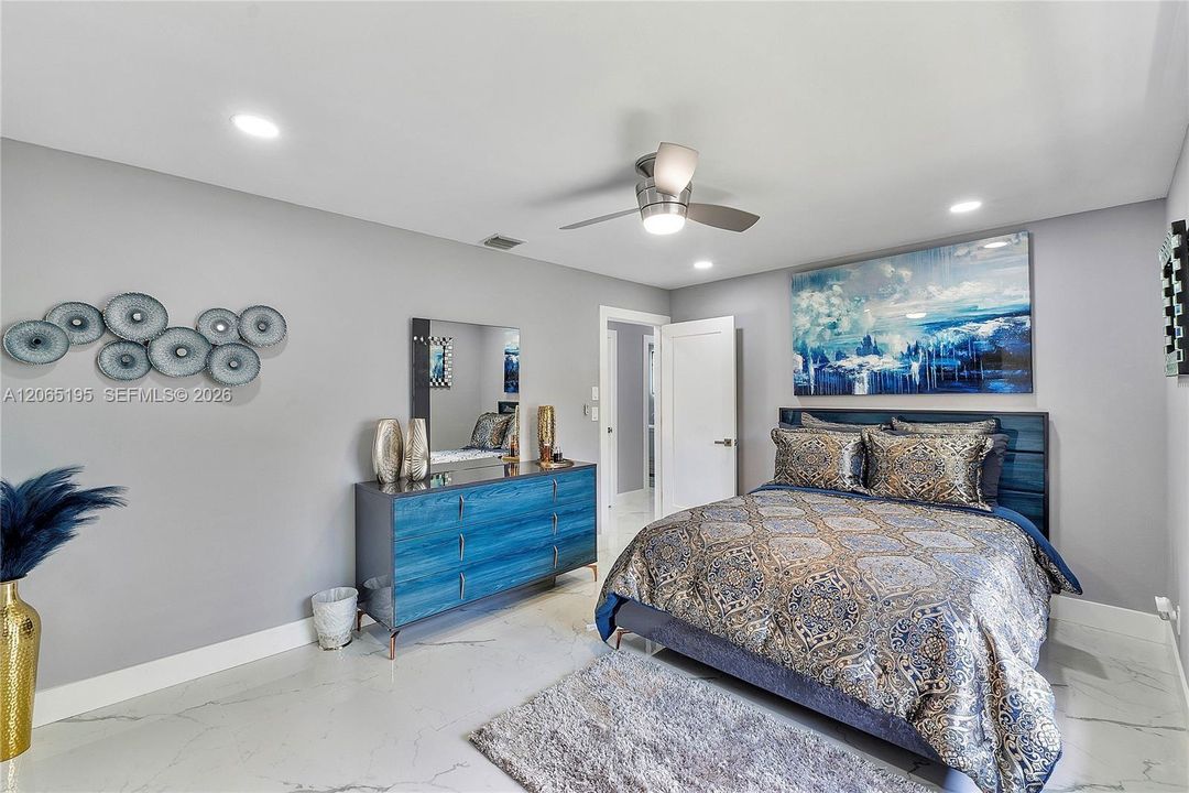 For Sale: $1,010,000 (4 beds, 3 baths, 3133 Square Feet)