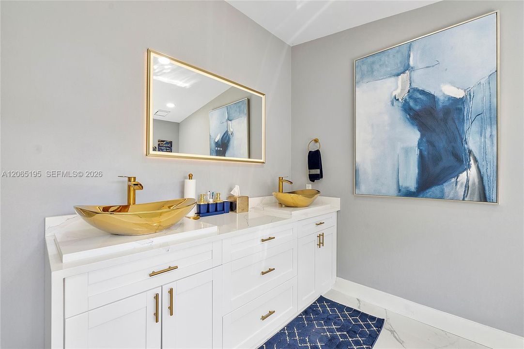 For Sale: $1,010,000 (4 beds, 3 baths, 3133 Square Feet)