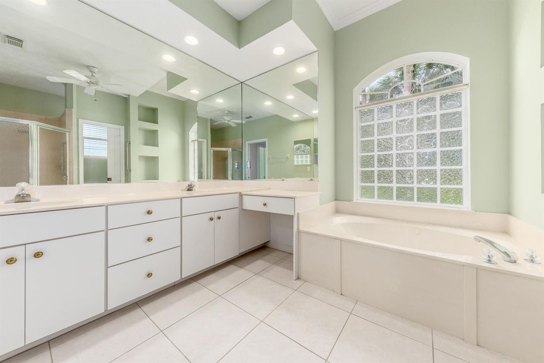 612 SE 6th St, Stuart, FL 34994-26
