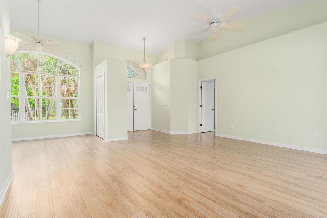 612 SE 6th St, Stuart, FL 34994-16