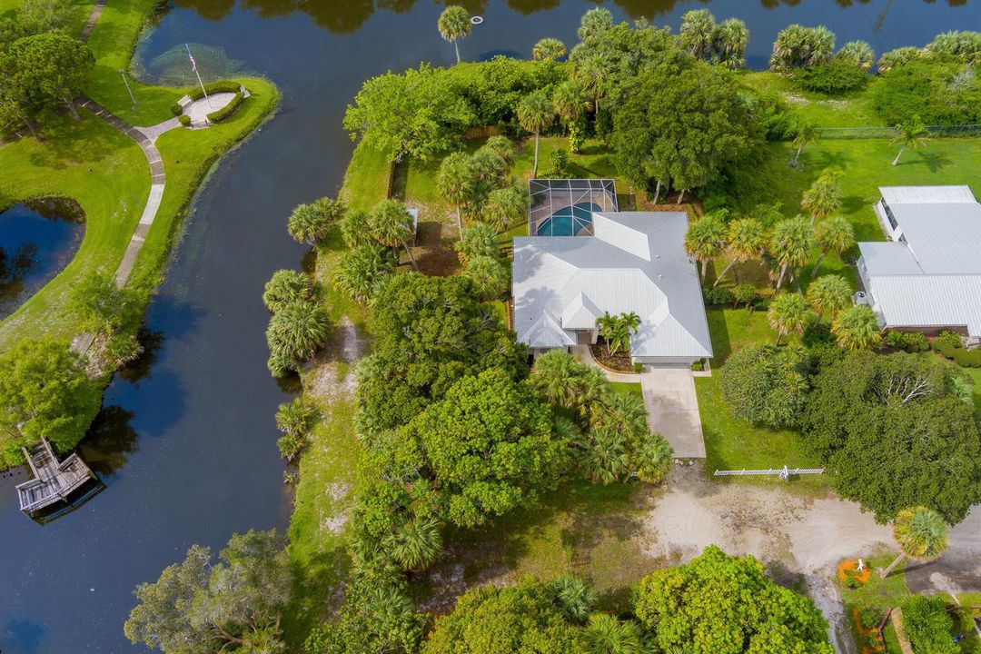 612 SE 6th St, Stuart, FL 34994-8
