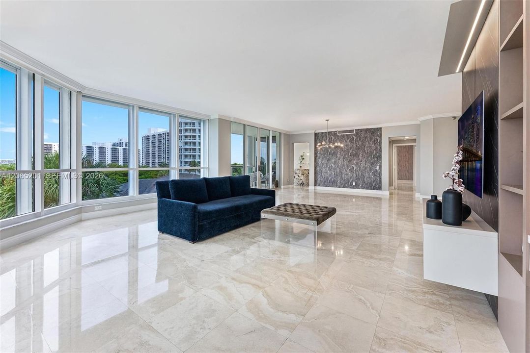 Active With Contract: $795,000 (2 beds, 2 baths, 2190 Square Feet)