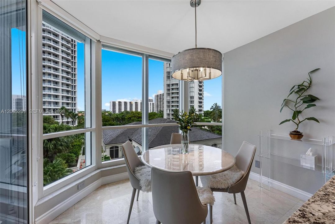 Active With Contract: $795,000 (2 beds, 2 baths, 2190 Square Feet)