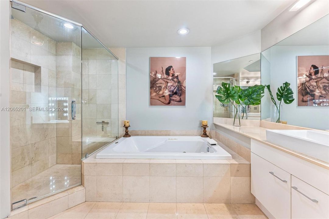 Active With Contract: $795,000 (2 beds, 2 baths, 2190 Square Feet)